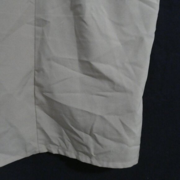 REVAMPED - Premium Collection | large | Sleeveless V-Neck Blouse | Choke Collar - Picture 13 of 13